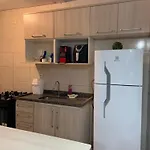 Ap Com Garagem E Piscina Prox Aeroporto, Shoppings, Hospitais, Supermercados