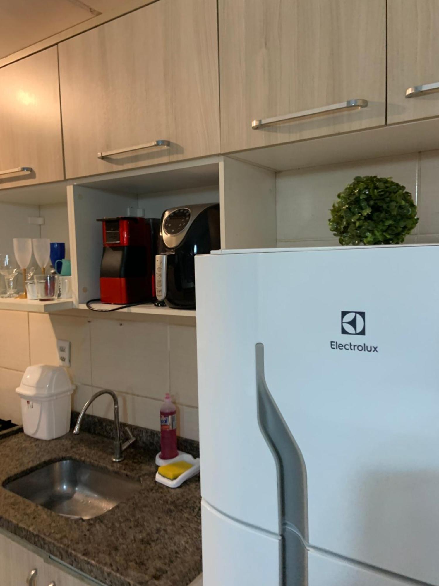 Apartamento Ap Com Garagem E Piscina Prox Aeroporto, Shoppings, Hospitais, Supermercados *