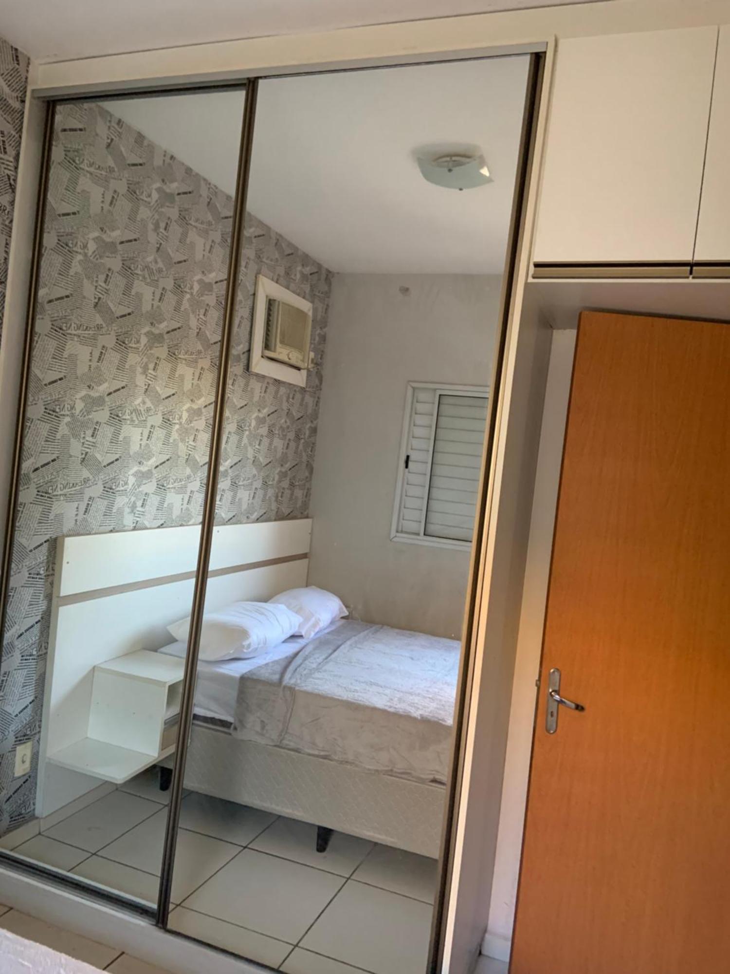 Apartamento Ap Com Garagem E Piscina Prox Aeroporto, Shoppings, Hospitais, Supermercados